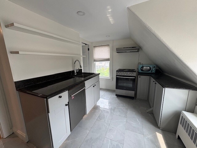 Kitchen - 15 Rockwood Rd
