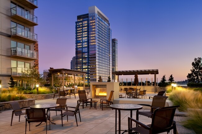 Building Photo - Avalon Towers Bellevue