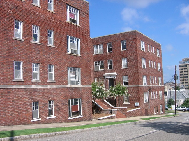 Building Photo - Highland View Towers