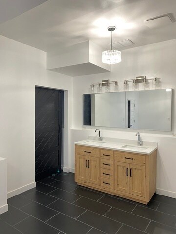 Building Photo - 4813 S Prairie Ave