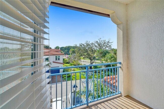 Building Photo - 11351 SW 15th St