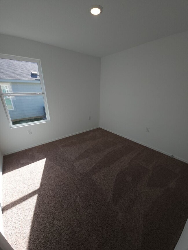 Building Photo - SA- Texas A&M Area / Vida Subdivision