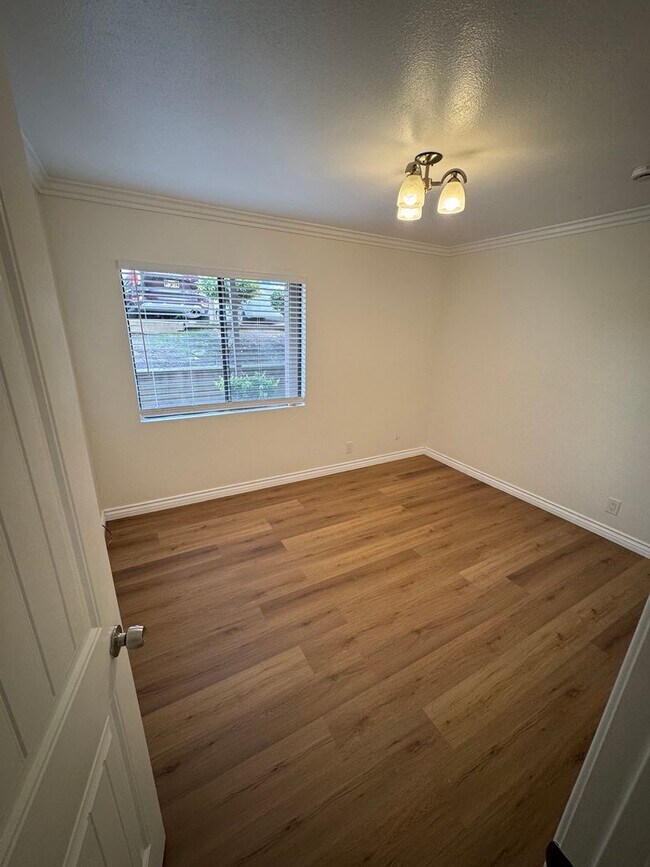 Building Photo - Newly Remodeled 2 Bedroom 2 Bath Condo in Chula Vista - $2600 a month