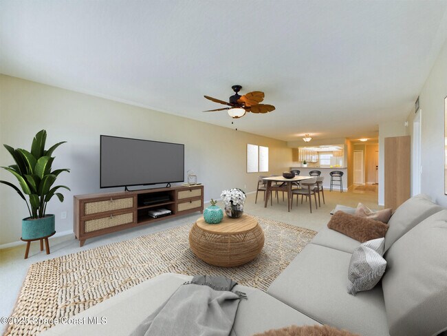 Building Photo - 2160 N Hwy A1A