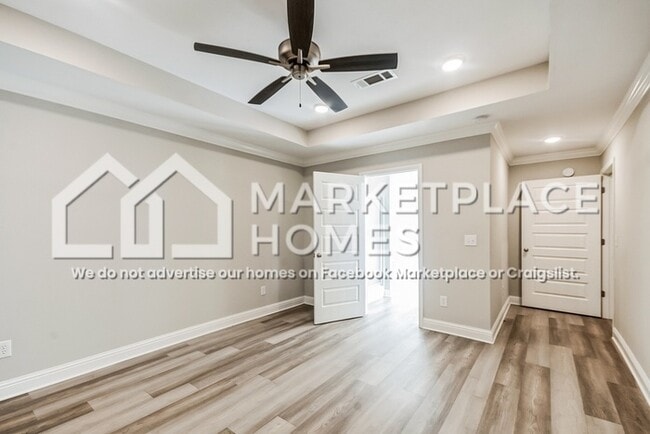 Building Photo - 569 Silver Hill Dr