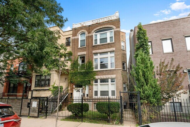 Building Photo - 2744 W Haddon Ave