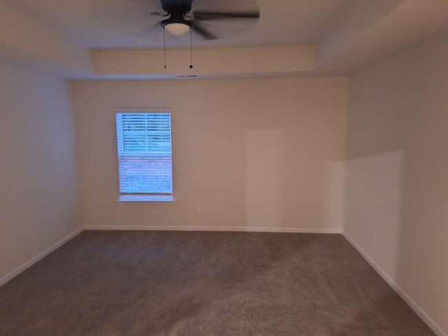 Building Photo - Newer Three Bedroom Home in Elgin SC!