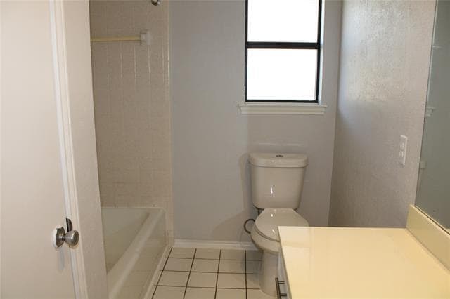 Building Photo - 6009 Norfolk Dr
