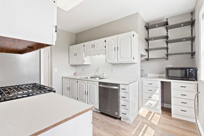 Building Photo - 6281 5000 N