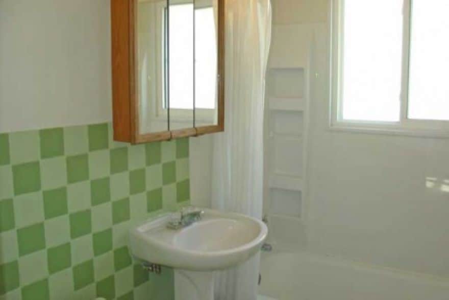 Building Photo - 714 Alderson Ave