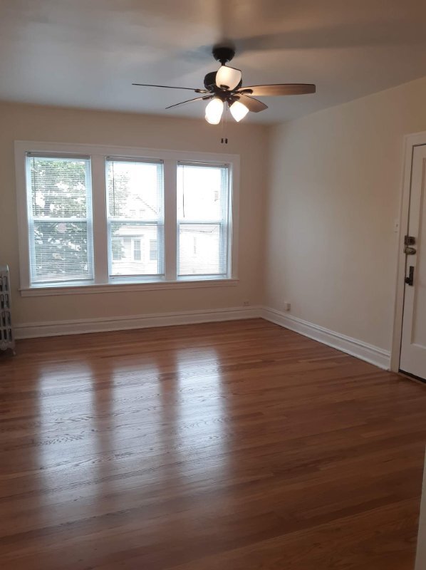 Building Photo - 3235 N Lockwood Ave