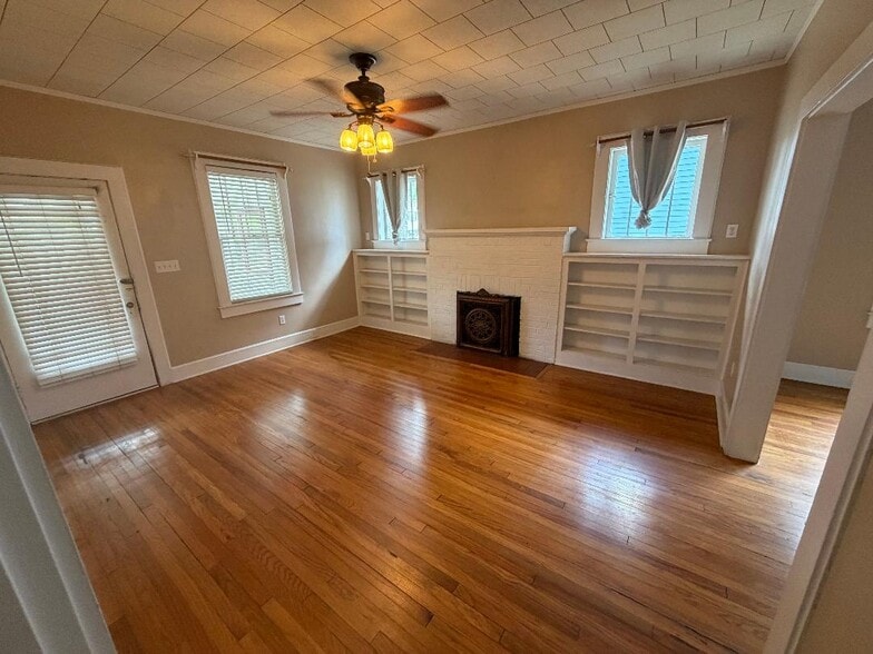 Building Photo - 1115 Elmwood St