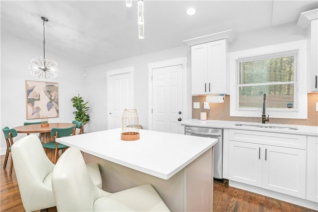 Building Photo - 1934 Pinedale Pl