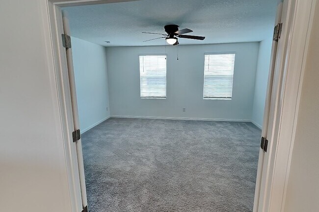 Building Photo - 2046 Derwent Dr