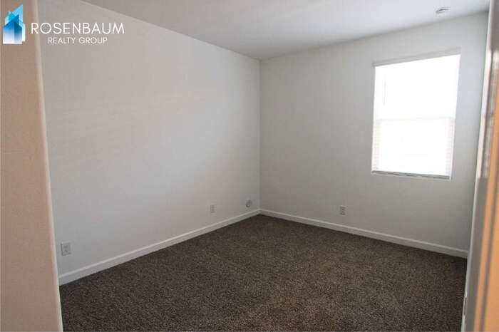 Building Photo - 38095 W Cannataro Ln