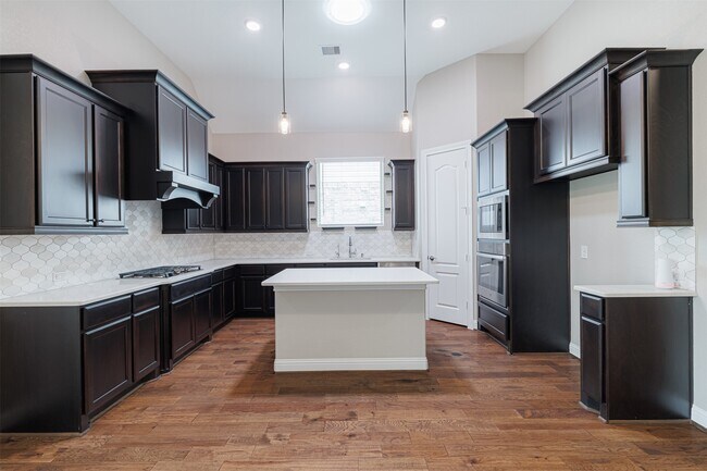 Building Photo - 1803 Pepper Grove Ln