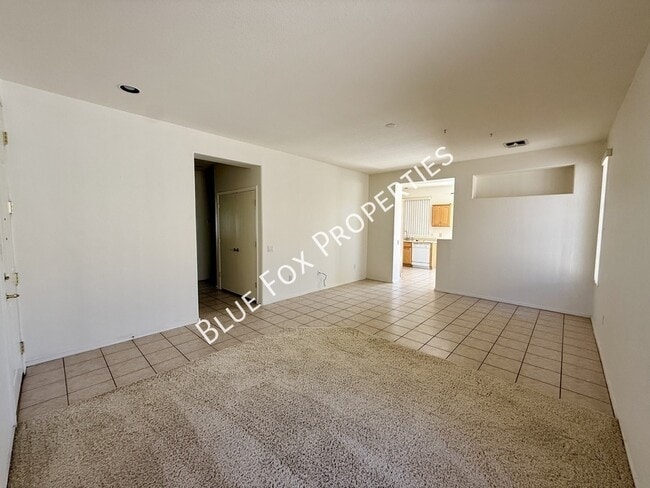 Building Photo - 7992 W Cottonwood Wash Wy