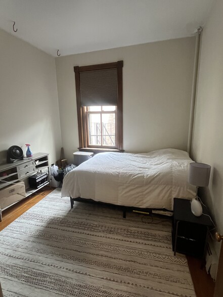 Building Photo - 428 Marlborough St