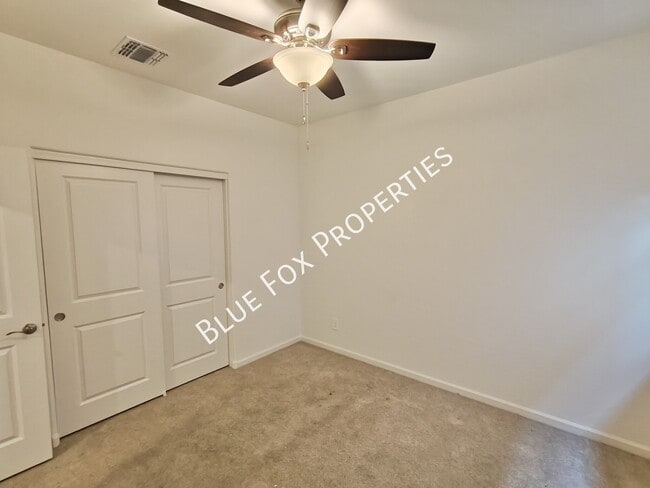 Building Photo - 6906 W Indian Clover Way