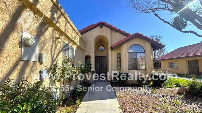 Building Photo - 19053 Elm Dr