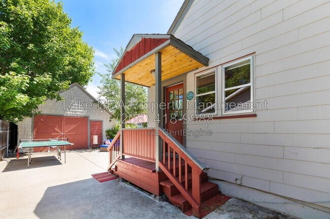 Building Photo - 1202 N C St