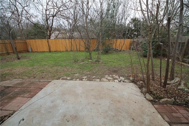 Building Photo - 3206 Spaniel Dr