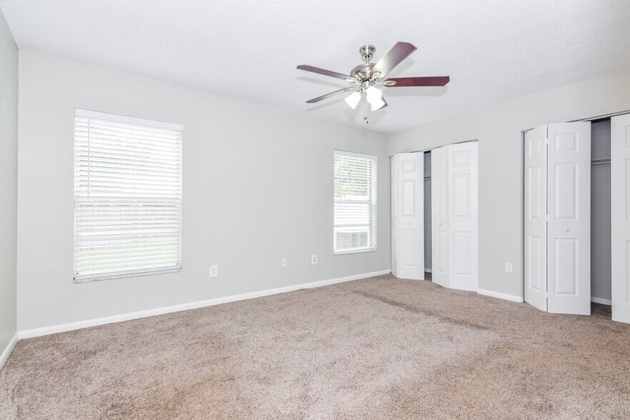 Building Photo - 4059 Forecast Dr