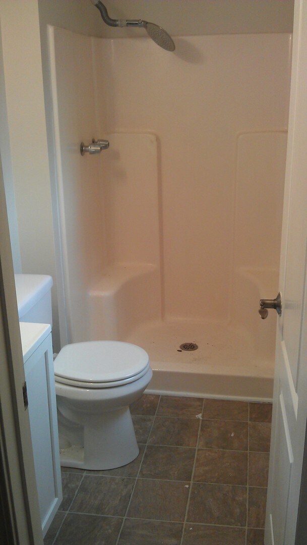 Building Photo - 451 Camden Cir