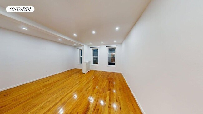 Building Photo - 949 Prospect Pl