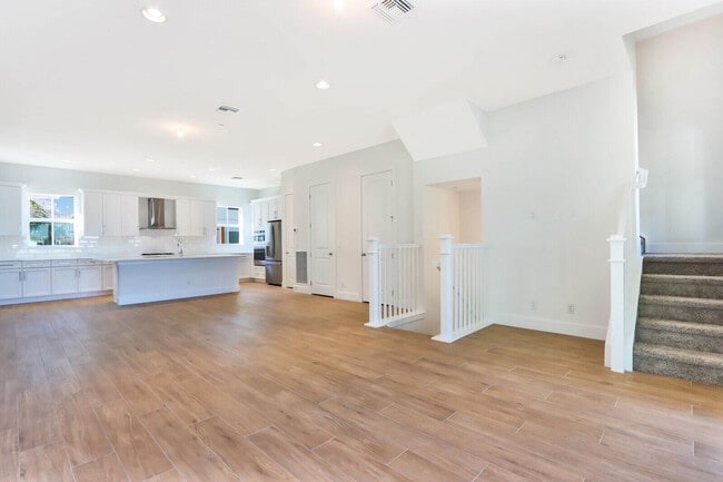 Building Photo - 5352 Sagan Ln
