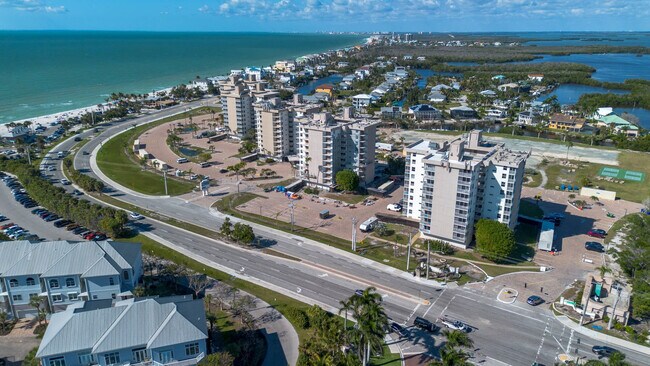 Building Photo - 5500 Bonita Beach Rd SW