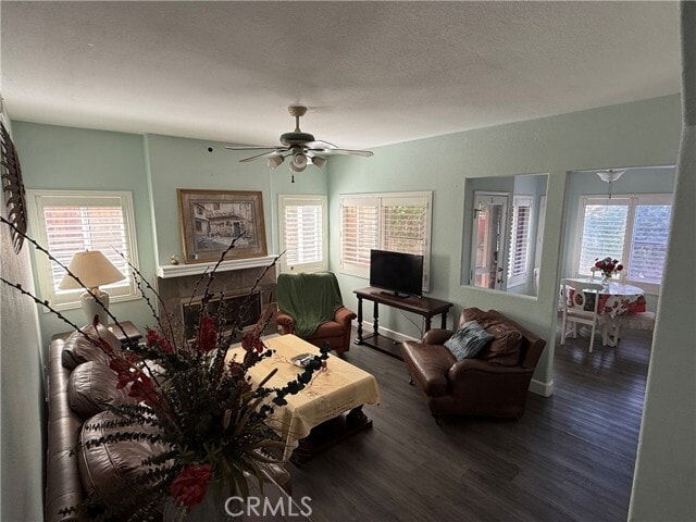 Building Photo - 10237 Kernwood Ct