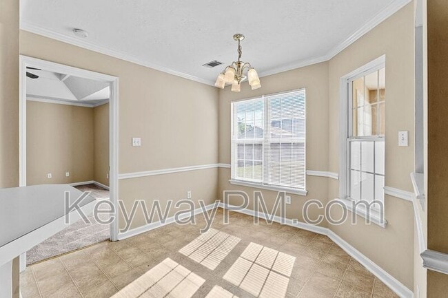 Building Photo - 314 Taylor Cir