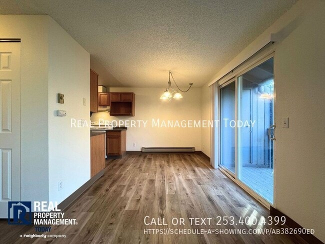 Building Photo - 13402 98th Ave Ct E