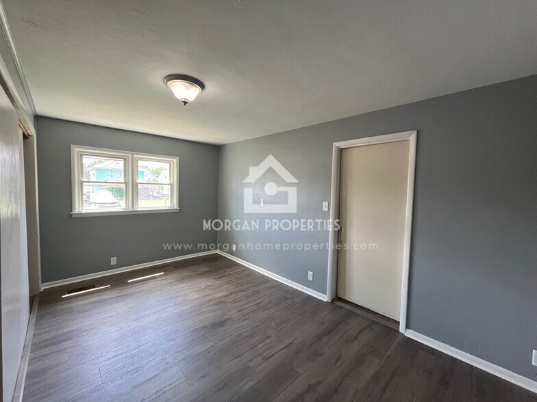 Building Photo - 1309 Brown St