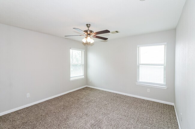 Building Photo - 15315 Harris Canyon Ln