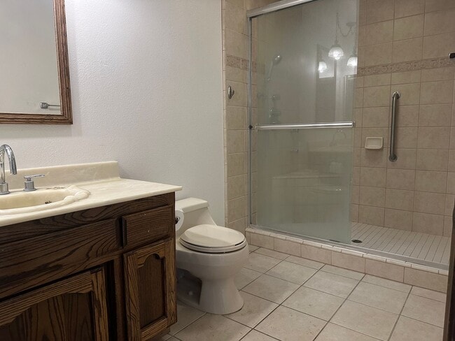 Building Photo - Bear Valley 3+4 with over 4 acres! MUST SEE!