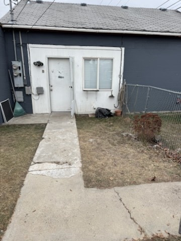 Front door - 2111 W Sussex Ave