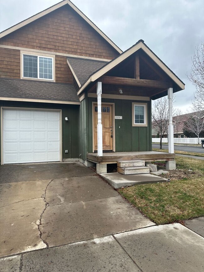 Building Photo - nov208