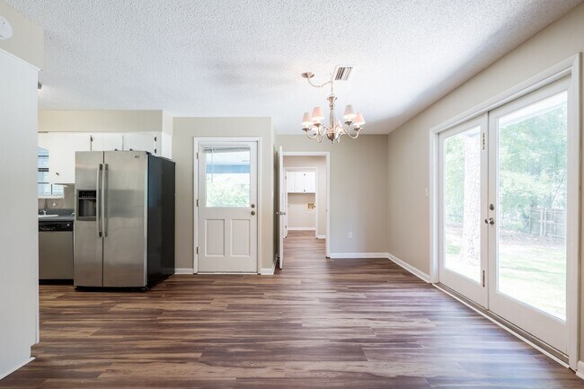 Building Photo - Great home in Wood Valley!