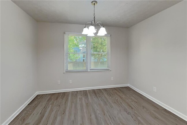 Building Photo - 1800 Baynard Ct NW