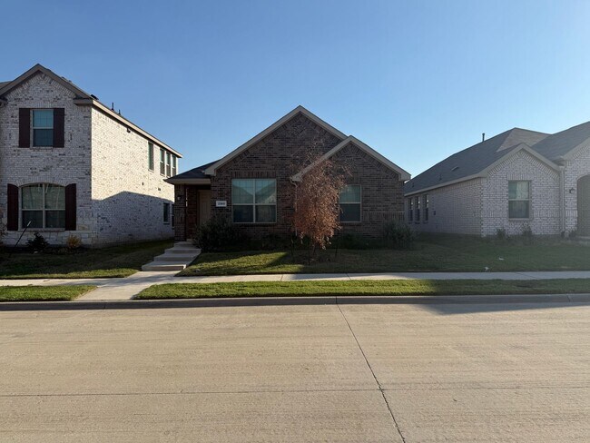 Building Photo - Great 3 bedroom in Providence Village Ask about the Move In Special!!