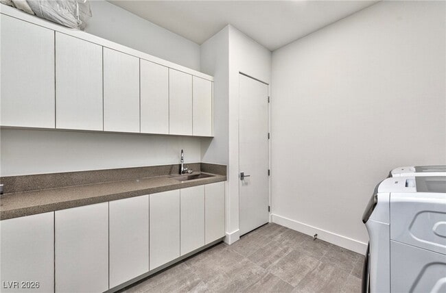 Building Photo - 702 Blackrock Rim Dr