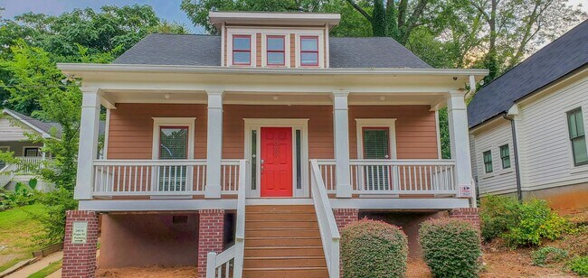 Primary Photo - 349 N Pope St