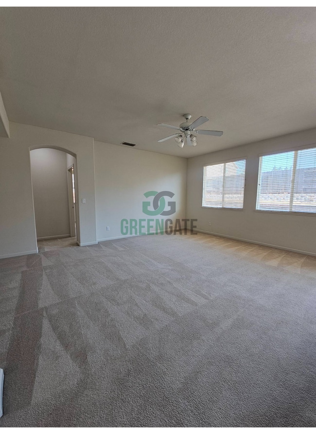 Building Photo - Lovely 1 Story Home in Riverpointe Communi...