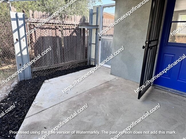Building Photo - Nice Back House For Rent