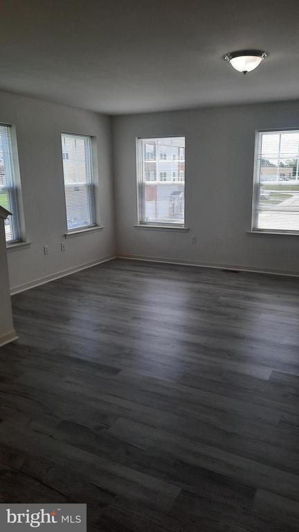 Building Photo - 829 Schooner Ln