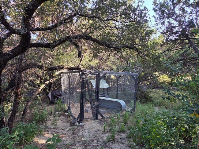 Building Photo - 21600 Long Hill Dr