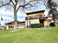 Building Photo - 777 W Market St