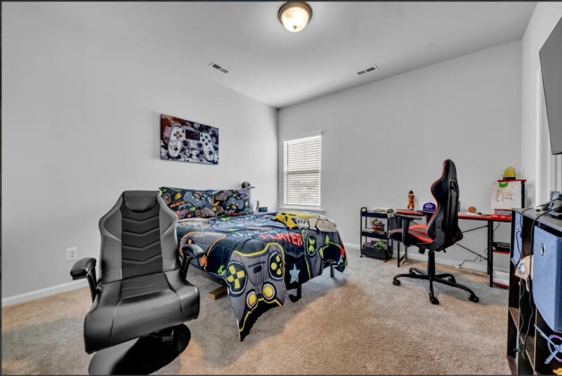 Building Photo - 13905 Hickory Brk Rd